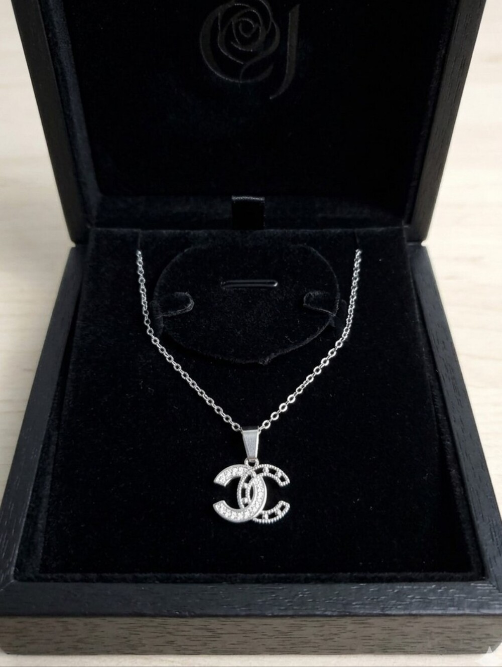 New! Genuine Sworvoski Crystal Silver-Tone Necklace